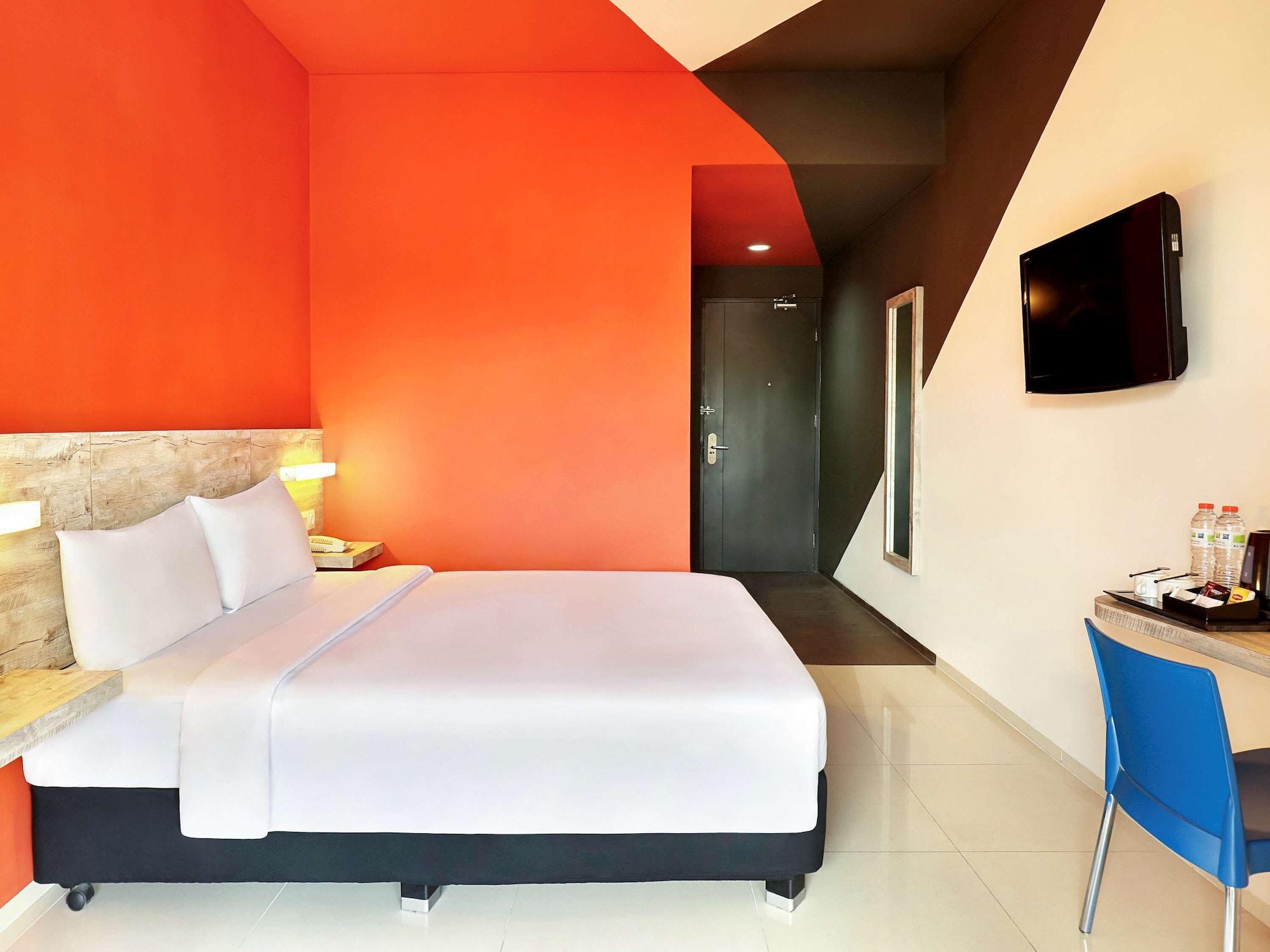 Primera Hotel Seminyak Экстерьер фото