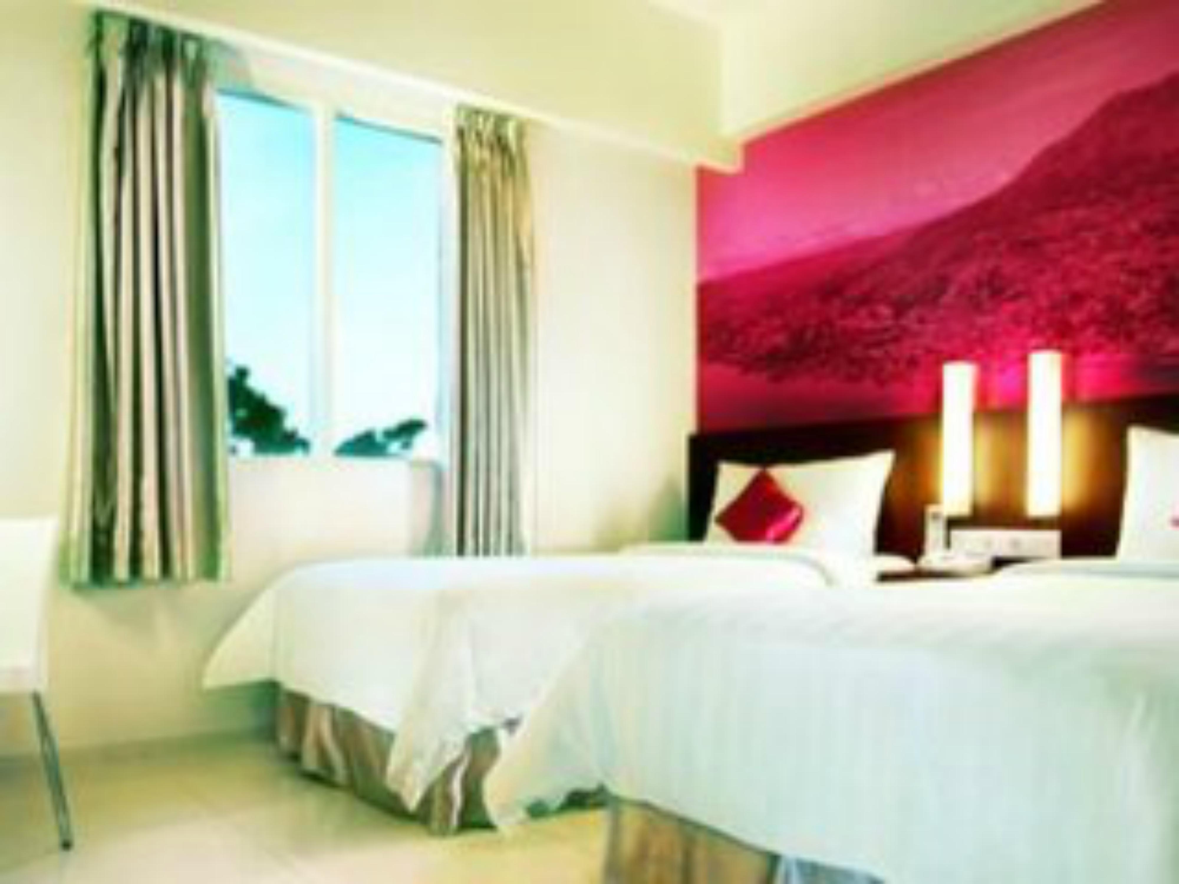 Primera Hotel Seminyak Экстерьер фото