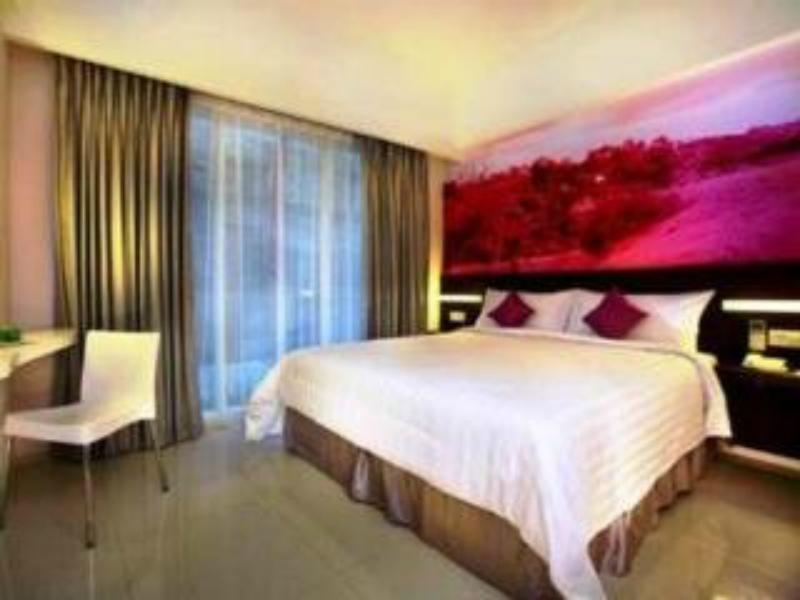 Primera Hotel Seminyak Экстерьер фото